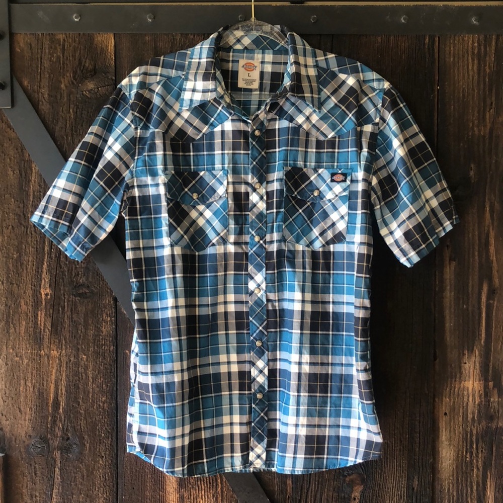 Dickies snap front short sleeved plaid shirt
